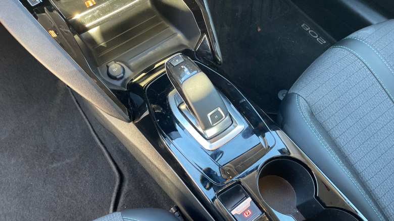 Peugeot 208 1.2 PureTech 100 Allure 5dr EAT8 Petrol Hatchback